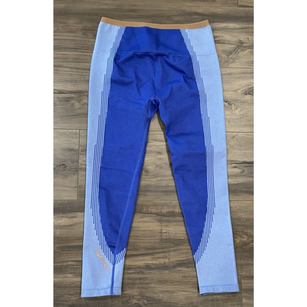 FABLETICS Blue Seamless Fusion High-Waisted 7/8 Legging SZ M
